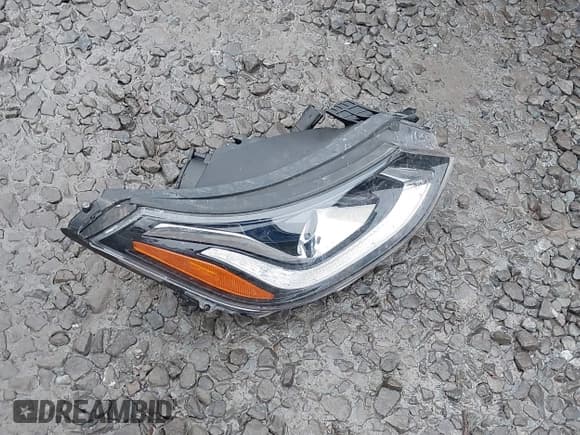 ✅ 2020 Chevrolet Bolt EV Premier • VIN: 1G1FZ6S01L4116071 • Lot: 41287179. Wystawiony na IAAI z przebiegiem 16 354 mil. Bezpłatny archiwum sprzedaży aukcyjnych z USA i szczegółowy raport historii pojazdu na DreamBid. Zdjęcie 12.