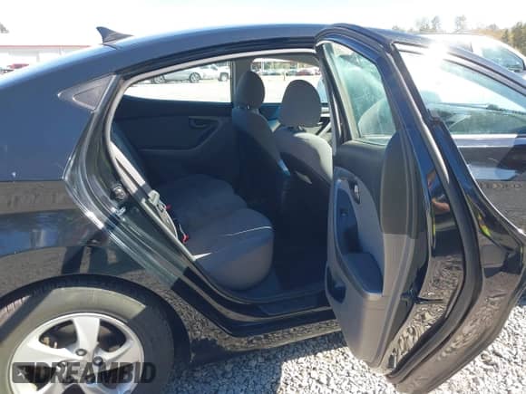 2014 Hyundai Elantra SE with VIN 5NPDH4AE8EH533381, listed as a IAAI auction lot 43311361 with 139,604 mi miles and . Bid and sale history available at DreamBid. Image 8.