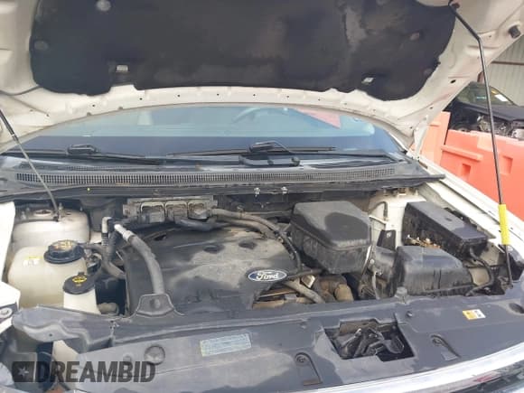 ✅ 2011 Ford Edge SEL • VIN: 2FMDK3JC4BBB47778 • Lot: 43326166. Wystawiony na IAAI z przebiegiem 214 759 mil. Bezpłatny archiwum sprzedaży aukcyjnych z USA i szczegółowy raport historii pojazdu na DreamBid. Zdjęcie 10.