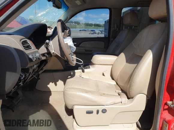 ✅ 2009 GMC Sierra 1500 • VIN: 2GTEK33M491126833 • Lot: 61636625. Wystawiony na Copart z przebiegiem 287 804 mil. Bezpłatny archiwum sprzedaży aukcyjnych z USA i szczegółowy raport historii pojazdu na DreamBid. Zdjęcie 7.