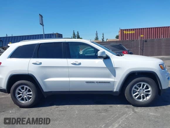 2020 Jeep Grand Cherokee Altitude z VIN 1C4RJEAG1LC181593, wystawiony jako IAAI lot #43159944 z przebiegiem 44 007 mil mil oraz . Historia ofert i sprzedaży dostępna na DreamBid. Obrazek 13.