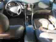 2013 Hyundai Sonata SE с VIN 5NPEC4AC2DH790780, выставлен на аукционе Copart как лот 71480605 с пробегом Не указан миль и Списание • Salvage title. История ставок и продаж доступна на DreamBid. Изображение 8.