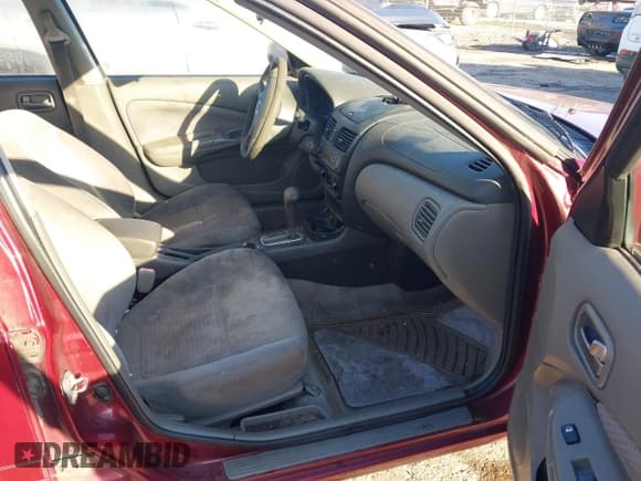 ✅ 2006 Nissan Sentra S • VIN: 3N1CB51D56L482601 • Lot: 43726647. Listed on IAAI with 336,088 mi. Free auction sales archive from the USA and detailed vehicle history report at DreamBid. Image 5.