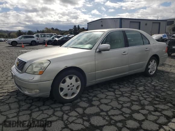 ✅ 2003 Lexus LS 430 • VIN: JTHBN30F930092406 • Lot: 91353445. Listed on Copart with 302,055 mi. Free auction sales archive from the USA and detailed vehicle history report at DreamBid. Image 1.