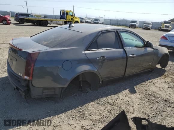 ✅ 2009 Cadillac CTS-V • VIN: 1G6DN57P490172700 • Lot: 55457665. Listed on Copart with Not provided. Free auction sales archive from the USA and detailed vehicle history report at DreamBid. Image 3.
