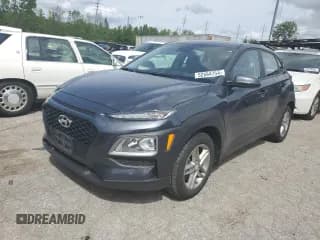 ✅ 2019 Hyundai Kona SE • VIN: KM8K1CAA0KU249808 • Лот: 52694754. Опубликован ранее на Copart с пробегом 52 287 миль. Бесплатный доступ к архиву аукционных продаж из США и подробный отчёт об истории автомобиля на DreamBid. Изображение 1.