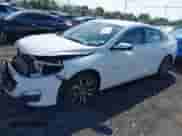 2020 Chevrolet Malibu RS z VIN 1G1ZG5ST7LF137843, wystawiony jako IAAI lot #43269832 z przebiegiem 83 006 mil mil oraz . Historia ofert i sprzedaży dostępna na DreamBid. Obrazek 17.