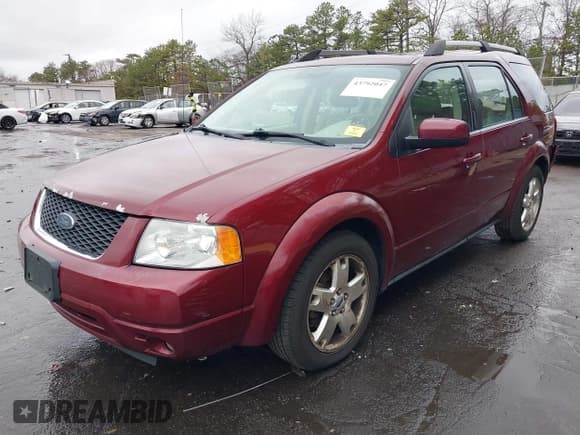 ✅ 2005 Ford Freestyle Limited • VIN: 1FMDK06175GA15116 • Лот: 43792047. Опубликован ранее на IAAI с пробегом 83 759 миль. Бесплатный доступ к архиву аукционных продаж из США и подробный отчёт об истории автомобиля на DreamBid. Изображение 2.