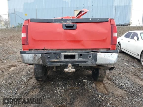 ✅ 2008 Chevrolet Silverado 2500HD 1LT • VIN: 1GCHK24K38E106722 • Лот: 93413225. Опубликован ранее на Copart с пробегом Не указан. Бесплатный доступ к архиву аукционных продаж из США и подробный отчёт об истории автомобиля на DreamBid. Изображение 6.