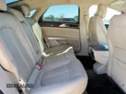 ✅ 2016 Lincoln MKZ • VIN: 3LN6L2GK8GR611937 • Lot: 91120385. Wystawiony na Copart z przebiegiem 141 744 mil. Bezpłatny archiwum sprzedaży aukcyjnych z USA i szczegółowy raport historii pojazdu na DreamBid. Zdjęcie 10.