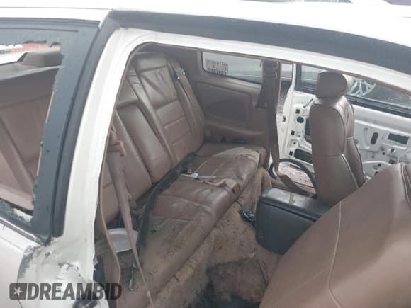 ✅ 1996 Mercury Cougar XR7 • VIN: 1MELM62W0TH614346 • Lot: 42437593. Listed on IAAI with 108,139 mi. Free auction sales archive from the USA and detailed vehicle history report at DreamBid. Image 8.