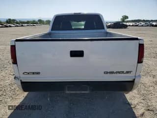 ✅ 1999 Chevrolet S-10 LS • VIN: 1GCCS1945XK121320 • Лот: 54018885. Опубликован ранее на Copart с пробегом 270 144 миль. Бесплатный доступ к архиву аукционных продаж из США и подробный отчёт об истории автомобиля на DreamBid. Изображение 6.