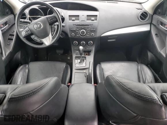✅ 2012 Mazda 3 S Grand Touring • VIN: JM1BL1M69C1519504 • Лот: 47760365. Опубликован ранее на Copart с пробегом Не указан. Бесплатный доступ к архиву аукционных продаж из США и подробный отчёт об истории автомобиля на DreamBid. Изображение 8.