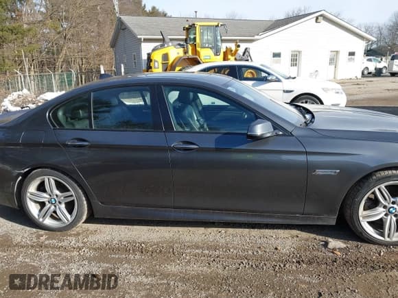 ✅ 2016 BMW 5 Series 528i xDrive • VIN: WBA5A7C5XGG642193 • Lot: 43870239. Listed on IAAI with 148,113 mi. Free auction sales archive from the USA and detailed vehicle history report at DreamBid. Image 13.