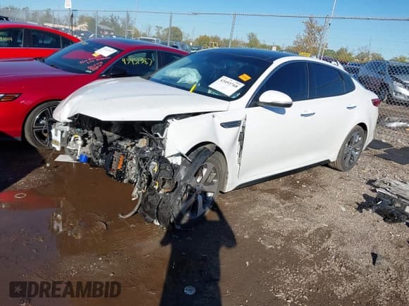 ✅ 2019 Kia Optima LX • VIN: 5XXGT4L30KG306779 • Lot: 43493768. Wystawiony na IAAI z przebiegiem Nie podano. Bezpłatny archiwum sprzedaży aukcyjnych z USA i szczegółowy raport historii pojazdu na DreamBid. Zdjęcie 18.