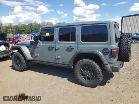 ✅ 2024 Jeep Wrangler Willys • VIN: 1C4RJXN68RW356605 • Лот: 70364545. Опубликован ранее на Copart с пробегом 12 273 миль. Бесплатный доступ к архиву аукционных продаж из США и подробный отчёт об истории автомобиля на DreamBid. Изображение 2.