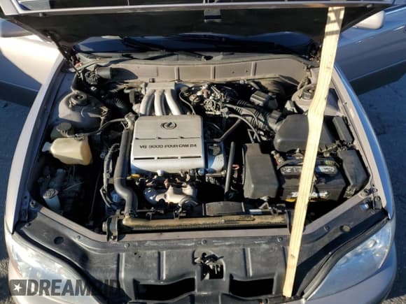 ✅ 1994 Lexus ES 300 • VIN: JT8GK13T0R0051188 • Lot: 47783055. Listed on Copart with 119,904 mi. Free auction sales archive from the USA and detailed vehicle history report at DreamBid. Image 11.