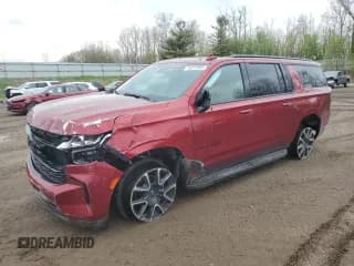 ✅ 2021 Chevrolet Suburban RST • VIN: 1GNSKEKD0MR198555 • Lot: 49272855. Wystawiony na Copart z przebiegiem 61 272 mil. Bezpłatny archiwum sprzedaży aukcyjnych z USA i szczegółowy raport historii pojazdu na DreamBid. Zdjęcie 1.