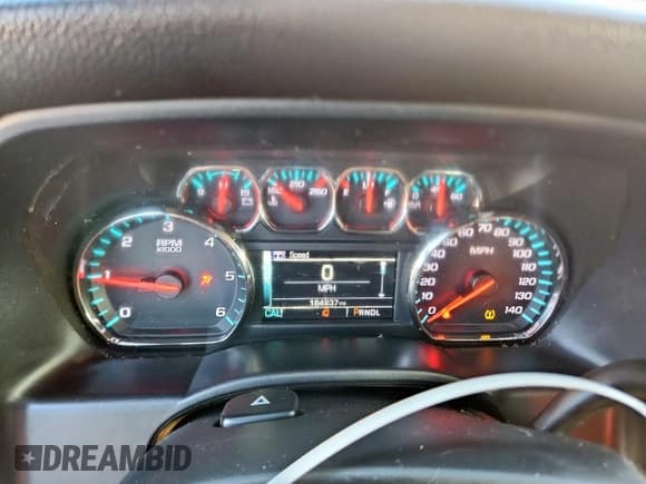 ✅ 2019 Chevrolet Silverado 1500 LT • VIN: 2GCRCPECXK1123192 • Lot: 91083685. Wystawiony na Copart z przebiegiem 164 837 mil. Bezpłatny archiwum sprzedaży aukcyjnych z USA i szczegółowy raport historii pojazdu na DreamBid. Zdjęcie 9.