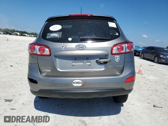 ✅ 2011 Hyundai Santa Fe SE • VIN: 5XYZH4AG8BG045865 • Lot: 57776174. Listed on Copart with Not provided. Free auction sales archive from the USA and detailed vehicle history report at DreamBid. Image 6.