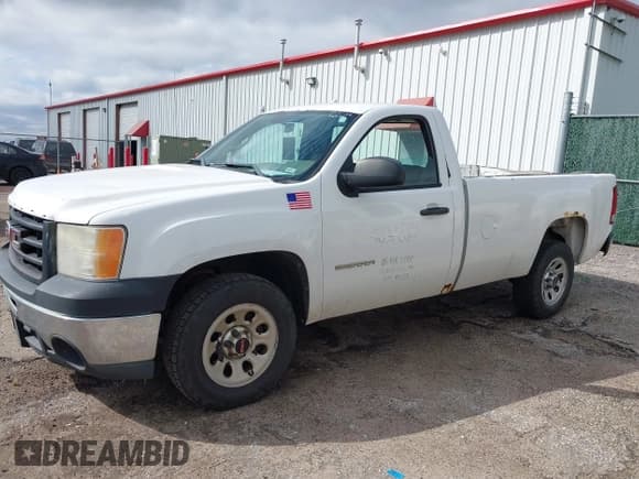 ✅ 2011 GMC Sierra 1500 Work Truck • VIN: 1GTN1TEX6BZ465133 • Лот: 43384326. Опубликован ранее на IAAI с пробегом 234 927 миль. Бесплатный доступ к архиву аукционных продаж из США и подробный отчёт об истории автомобиля на DreamBid. Изображение 14.