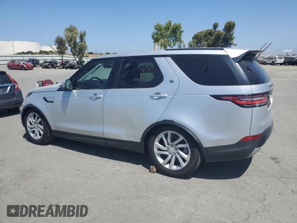 ✅ 2017 Land Rover Discovery HSE • VIN: SALRRBBV0HA040143 • Lot: 60671995. Wystawiony na Copart z przebiegiem 70 740 mil. Bezpłatny archiwum sprzedaży aukcyjnych z USA i szczegółowy raport historii pojazdu na DreamBid. Zdjęcie 2.