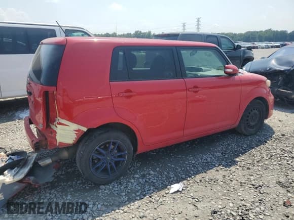 ✅ 2013 Scion xB • VIN: JTLZE4FE6DJ045807 • Lot: 64206434. Wystawiony na Copart z przebiegiem 116 845 mil. Bezpłatny archiwum sprzedaży aukcyjnych z USA i szczegółowy raport historii pojazdu na DreamBid. Zdjęcie 3.