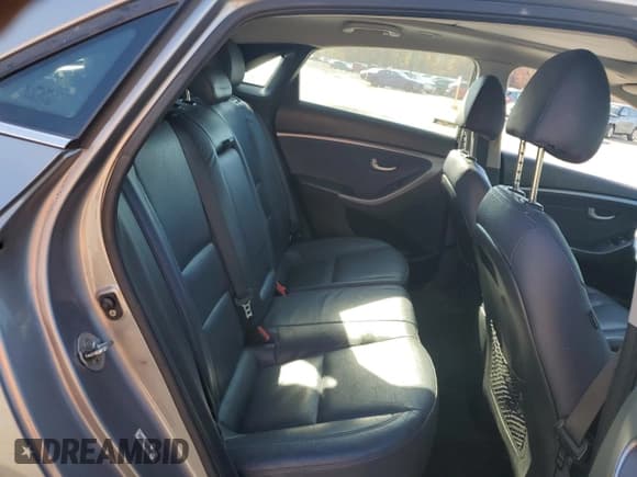 ✅ 2014 Hyundai Elantra • VIN: KMHD35LH9EU177410 • Lot: 90832235. Listed on Copart with 215,118 mi. Free auction sales archive from the USA and detailed vehicle history report at DreamBid. Image 10.