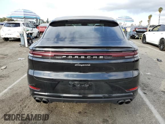 ✅ 2024 Porsche Cayenne • VIN: WP1BA2AY2RDA50764 • Lot: 44227545. Listed on Copart with 21,690 mi. Free auction sales archive from the USA and detailed vehicle history report at DreamBid. Image 6.