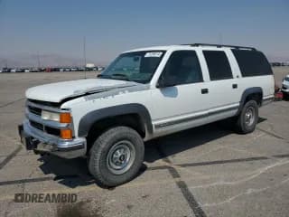 ✅ 1994 Chevrolet Suburban • VIN: 1GNGK26F1RJ444762 • Лот: 86776674. Опубликован ранее на Copart с пробегом 354 375 миль. Бесплатный доступ к архиву аукционных продаж из США и подробный отчёт об истории автомобиля на DreamBid. Изображение 1.