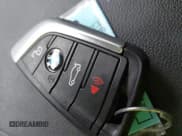 ✅ 2021 BMW 2 Series 228i • VIN: WBA53AK06M7J27782 • Lot: 42457186. Wystawiony na IAAI z przebiegiem 21 318 mil. Bezpłatny archiwum sprzedaży aukcyjnych z USA i szczegółowy raport historii pojazdu na DreamBid. Zdjęcie 11.