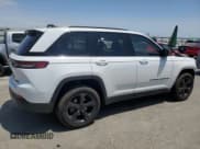 ✅ 2023 Jeep Grand Cherokee Altitude • VIN: 1C4RJGAG6PC552846 • Lot: 62096215. Listed on Copart with 62,225 mi. Free auction sales archive from the USA and detailed vehicle history report at DreamBid. Image 3.