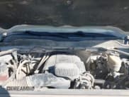 ✅ 2017 Chevrolet Silverado 2500HD Work Truck • VIN: 1GC1KUEG5HF217368 • Lot: 43271780. Wystawiony na IAAI z przebiegiem 282 397 mil. Bezpłatny archiwum sprzedaży aukcyjnych z USA i szczegółowy raport historii pojazdu na DreamBid. Zdjęcie 9.