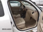 ✅ 2008 Chevrolet HHR LT • VIN: 3GNCA53P48S677242 • Lot: 41940667. Listed on IAAI with 171,244 mi. Free auction sales archive from the USA and detailed vehicle history report at DreamBid. Image 5.