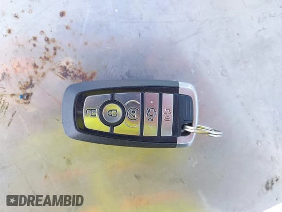 ✅ 2020 Ford Mustang GT • VIN: 1FA6P8CFXL5103945 • Lot: 43164277. Wystawiony na IAAI z przebiegiem 37 541 mil. Bezpłatny archiwum sprzedaży aukcyjnych z USA i szczegółowy raport historii pojazdu na DreamBid. Zdjęcie 11.