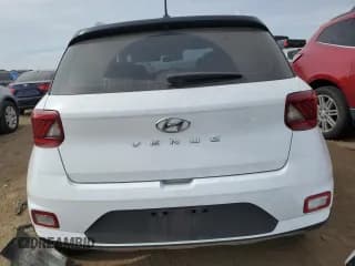 ✅ 2023 Hyundai Venue SEL • VIN: KMHRC8A39PU213422 • Lot: 75837244. Wystawiony na Copart z przebiegiem 23 413 mil. Bezpłatny archiwum sprzedaży aukcyjnych z USA i szczegółowy raport historii pojazdu na DreamBid. Zdjęcie 6.
