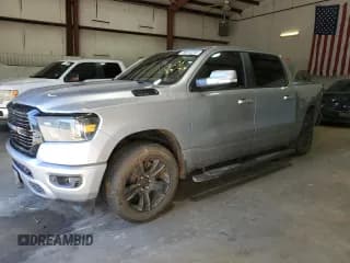 ✅ 2020 Ram 1500 Lone Star • VIN: 1C6RREFT2LN138990 • Lot: 89510245. Wystawiony na Copart z przebiegiem 216 401 mil. Bezpłatny archiwum sprzedaży aukcyjnych z USA i szczegółowy raport historii pojazdu na DreamBid. Zdjęcie 1.