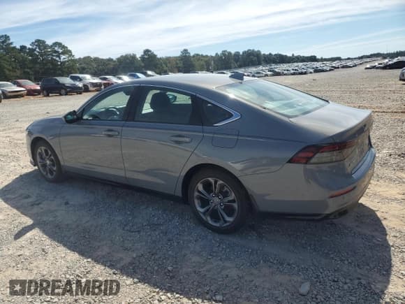 ✅ 2024 Honda Accord EX-L • VIN: 1HGCY2F66RA045952 • Lot: 89711905. Listed on Copart with 47,535 mi. Free auction sales archive from the USA and detailed vehicle history report at DreamBid. Image 2.