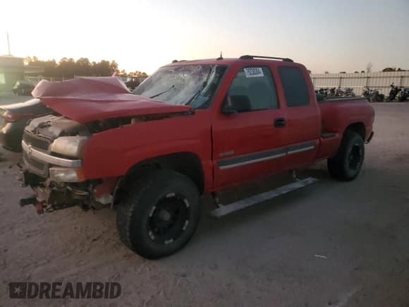 ✅ 2004 Chevrolet Silverado 1500 Z71 • VIN: 1GCEK19T74Z115506 • Лот: 76238384. Опубликован ранее на Copart с пробегом Не указан. Бесплатный доступ к архиву аукционных продаж из США и подробный отчёт об истории автомобиля на DreamBid. Изображение 1.