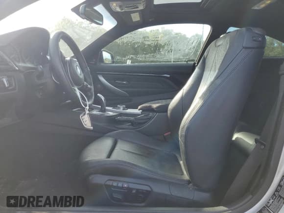 ✅ 2014 BMW 4 Series 435i xDrive • VIN: WBA3R5C51EK187183 • Lot: 84427005. Wystawiony na Copart z przebiegiem 89 577 mil. Bezpłatny archiwum sprzedaży aukcyjnych z USA i szczegółowy raport historii pojazdu na DreamBid. Zdjęcie 7.