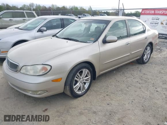 ✅ 2001 Infiniti I30 Luxury • VIN: JNKCA31A31T000348 • Lot: 41948369. Listed on IAAI with 181,394 mi. Free auction sales archive from the USA and detailed vehicle history report at DreamBid. Image 2.