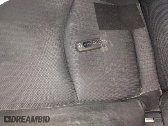 ✅ 2015 Mazda 3 i Sport • VIN: 3MZBM1U79FM173755 • Lot: 43690920. Wystawiony na IAAI z przebiegiem 100 229 mil. Bezpłatny archiwum sprzedaży aukcyjnych z USA i szczegółowy raport historii pojazdu na DreamBid. Zdjęcie 11.