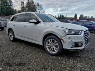 ✅ 2017 Audi Q7 Premium • VIN: WA1AHAF78HD038727 • Лот: 93865985. Опубликован ранее на Copart с пробегом 68 980 миль. Бесплатный доступ к архиву аукционных продаж из США и подробный отчёт об истории автомобиля на DreamBid. Изображение 4.