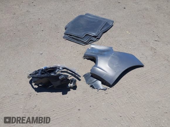 ✅ 2013 Nissan Versa S Plus • VIN: 3N1CN7AP3DL892162 • Lot: 42831545. Wystawiony na IAAI z przebiegiem 150 232 mil. Bezpłatny archiwum sprzedaży aukcyjnych z USA i szczegółowy raport historii pojazdu na DreamBid. Zdjęcie 12.