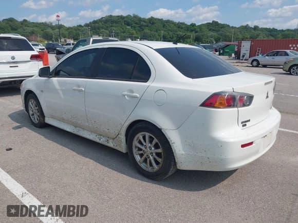✅ 2012 Mitsubishi Lancer SE • VIN: JA32V2FW0CU020567 • Lot: 42392482. Listed on IAAI with 197,348 mi. Free auction sales archive from the USA and detailed vehicle history report at DreamBid. Image 3.