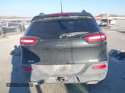 ✅ 2016 Jeep Cherokee Limited • VIN: 1C4PJMDS9GW317166 • Lot: 43603755. Wystawiony na IAAI z przebiegiem 128 680 mil. Bezpłatny archiwum sprzedaży aukcyjnych z USA i szczegółowy raport historii pojazdu na DreamBid. Zdjęcie 16.