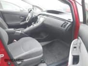 ✅ 2012 Toyota Prius Two • VIN: JTDKN3DU0C1567350 • Lot: 43552524. Wystawiony na IAAI z przebiegiem 243 808 mil. Bezpłatny archiwum sprzedaży aukcyjnych z USA i szczegółowy raport historii pojazdu na DreamBid. Zdjęcie 5.