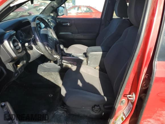 ✅ 2018 Toyota Tacoma TRD Off Road • VIN: 3TMDZ5BN6JM048050 • Lot: 85717605. Listed on Copart with 115,626 mi. Free auction sales archive from the USA and detailed vehicle history report at DreamBid. Image 7.