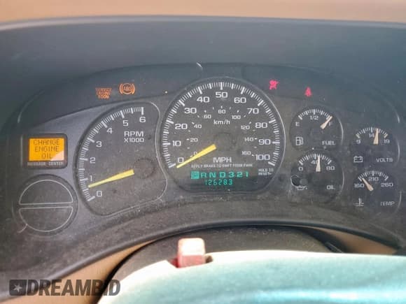 ✅ 2000 Chevrolet Suburban LS • VIN: 3GNEC16T3YG208182 • Lot: 81924095. Wystawiony na Copart z przebiegiem 126 283 mil. Bezpłatny archiwum sprzedaży aukcyjnych z USA i szczegółowy raport historii pojazdu na DreamBid. Zdjęcie 9.