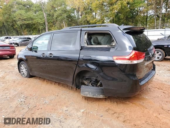 ✅ 2011 Toyota Sienna Limited • VIN: 5TDDK3DC7BS002720 • Lot: 90799405. Listed on Copart with Not provided. Free auction sales archive from the USA and detailed vehicle history report at DreamBid. Image 2.